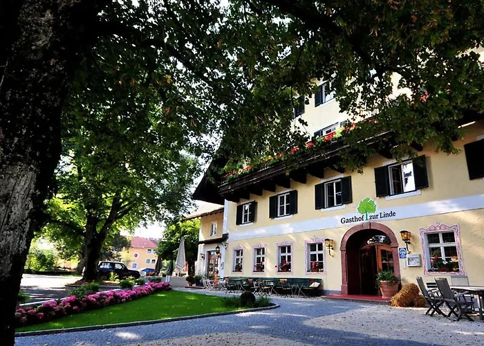 Zur Linde Zajazd *